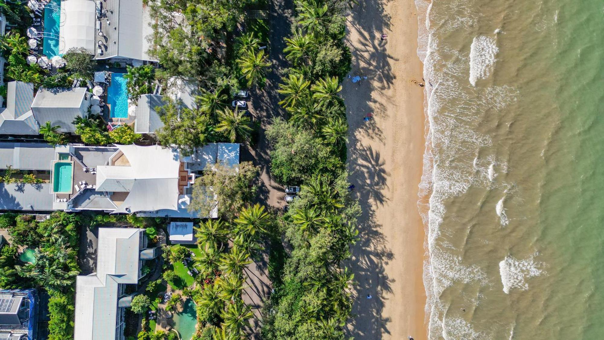 Sarayi Boutique Hotel Palm Cove Exterior foto
