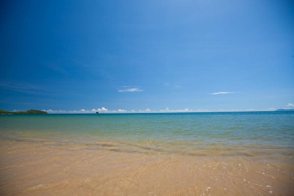 Sarayi Boutique Hotel Palm Cove Exterior foto